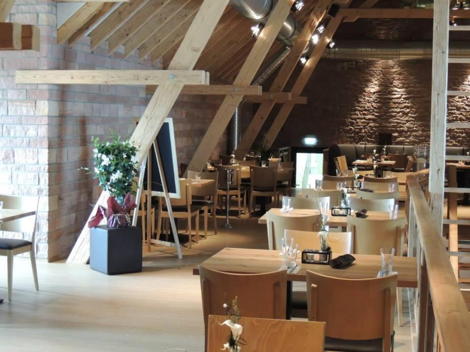Sutter'S Landhaus Hotel Gensingen Bagian luar foto
